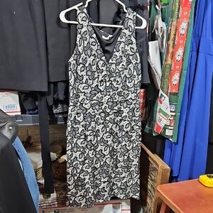 London Style Black and White Floral Midi Dress